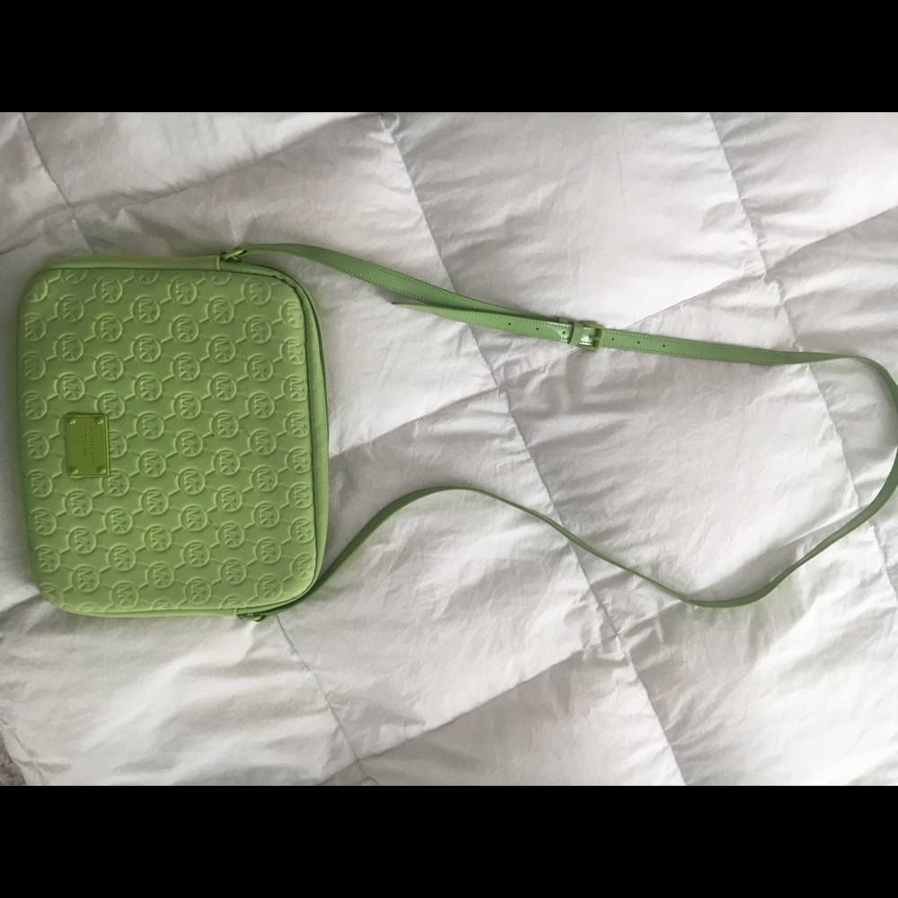 Micheal Kors tablet crossbody bag
